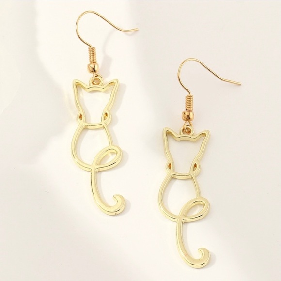 NEW Cat Earrings Gold Kitty - Picture 2 of 5